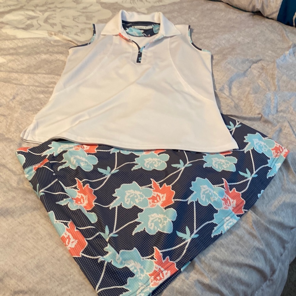 Pebble Beach golf outfit.